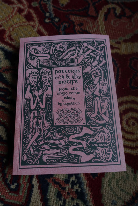 Patterns & Motifs From The Anglo Celtic Isles (Paperback)